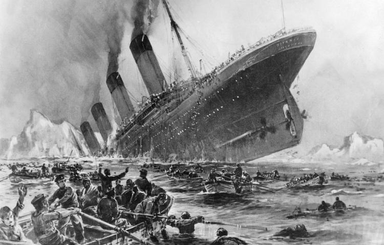 April 14, 1912: The Titanic crashes into an iceberg, the most horrific ...
